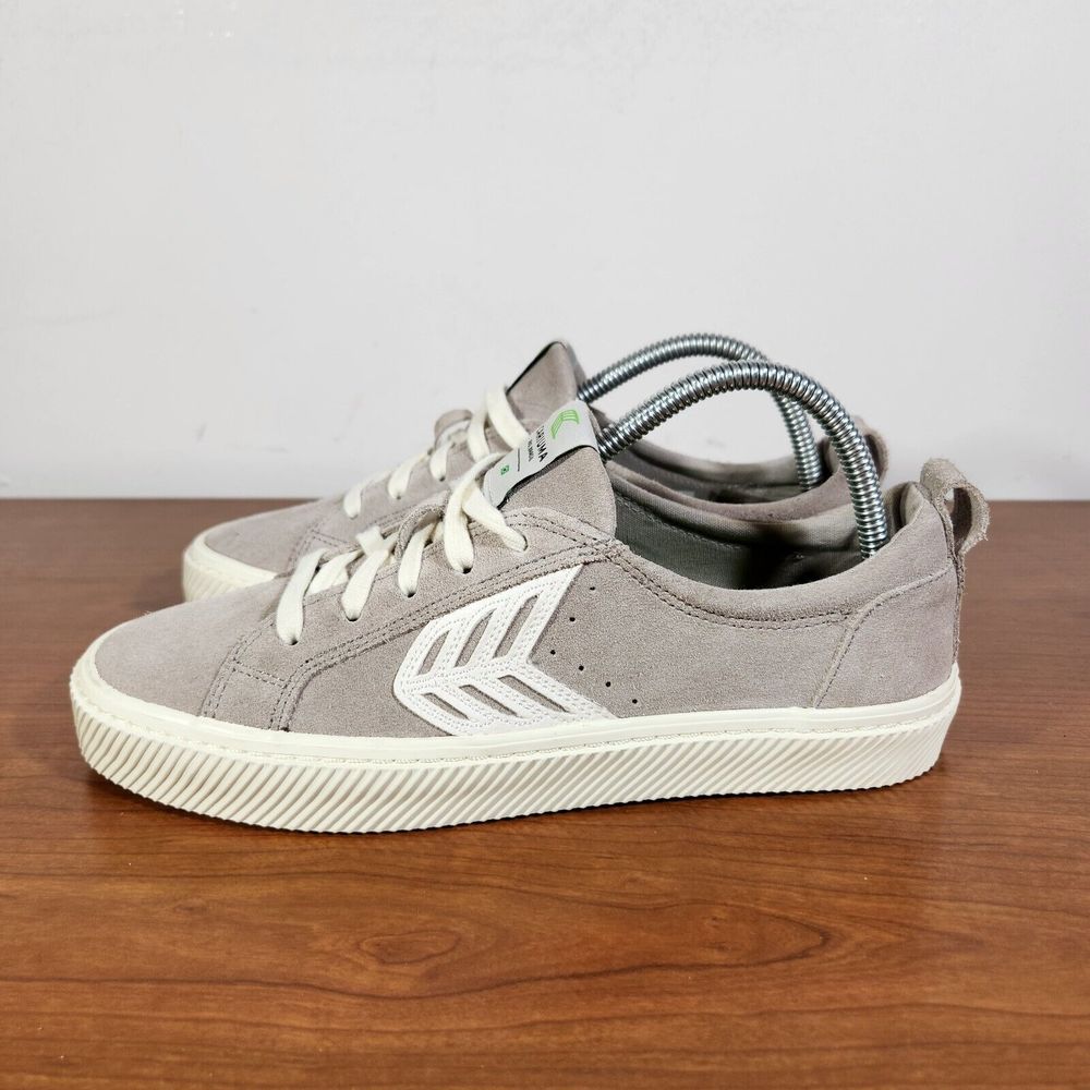 Cariuma Womens Catiba Pro Skate Sneakers Size 9 Charcoal Gray Lace Up